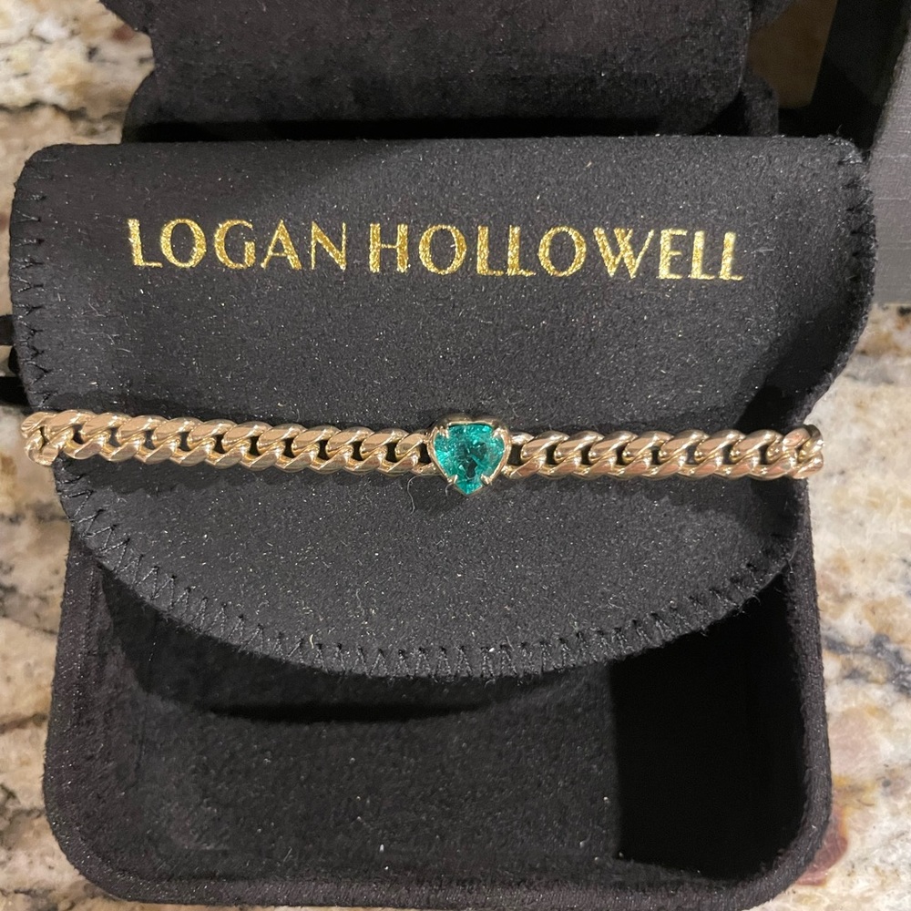Logan Hollowell Queen Emerald Heart Cuban Bracelet - Picture 4 of 5